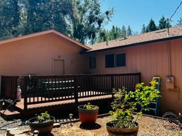 22860 Rocky Ln, Pioneer, CA 95666