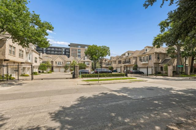 15 Stonebriar Court, Dallas, TX 75206