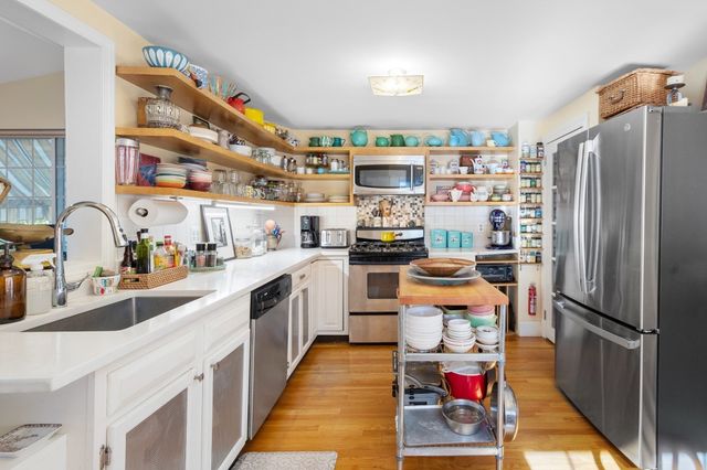 29 Fairview Ave, Arlington, MA 02474