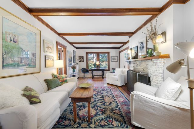 29 Fairview Ave, Arlington, MA 02474