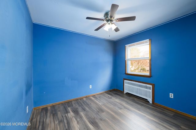 61 Viola Avenue, Leonardo, NJ 07737