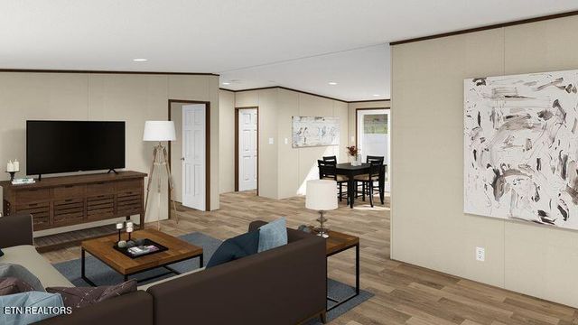 391 Cherokee Rd, Crossville, TN 38572