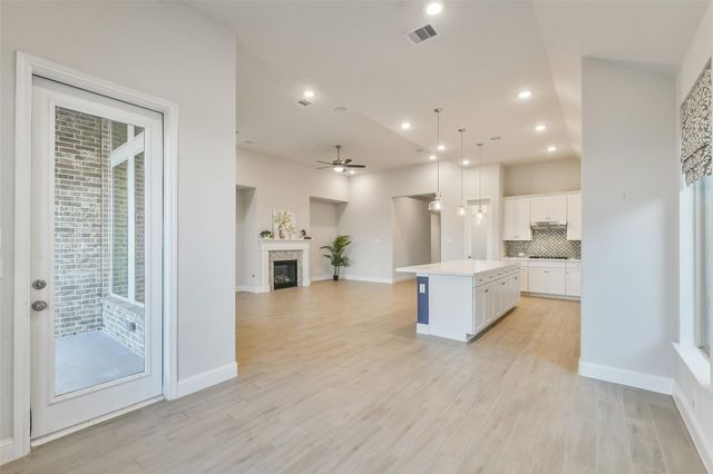 20330 Rose Gray Lane, Tomball, TX 77377