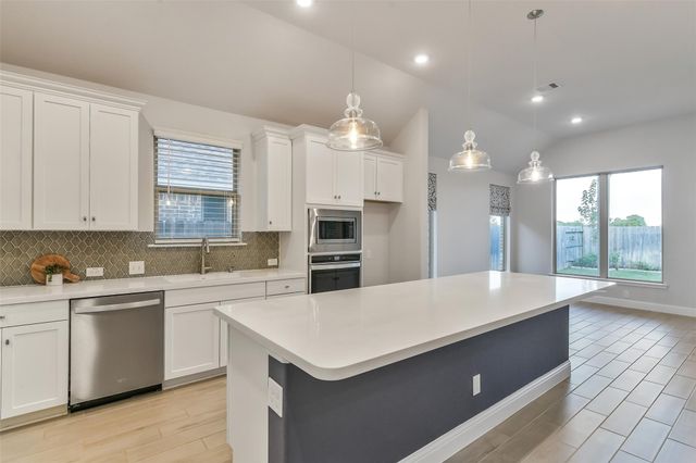 20330 Rose Gray Lane, Tomball, TX 77377