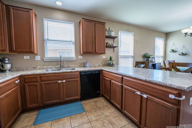 7426 BLUEBONNET BAY, San Antonio, TX 78218