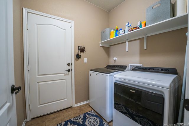 7426 BLUEBONNET BAY, San Antonio, TX 78218