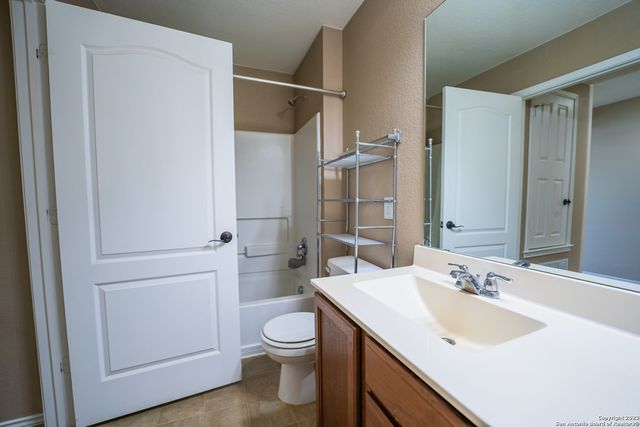 7426 BLUEBONNET BAY, San Antonio, TX 78218