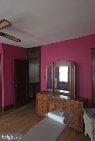 1015 E ST NE, Washington, DC 20002