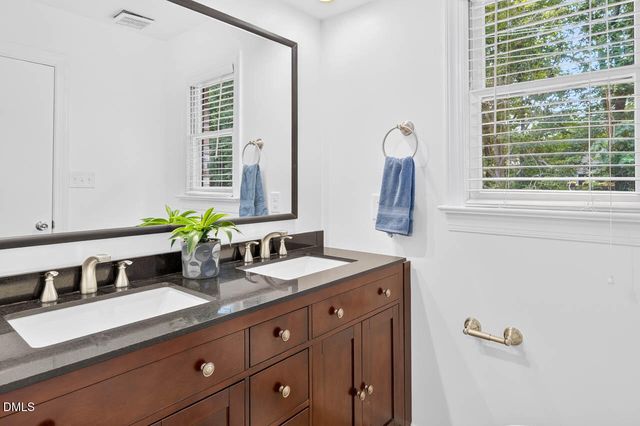 200 W Woodcroft Parkway 41a, Durham, NC 27713