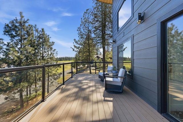 26435 N Spotted Rd, Deer Park, WA 99006