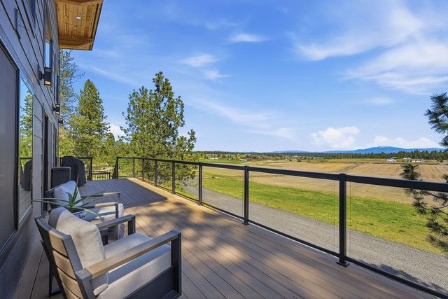 26435 N Spotted Rd, Deer Park, WA 99006