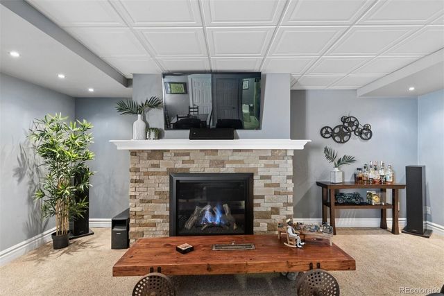 700 Albion Street, Denver, CO 80220