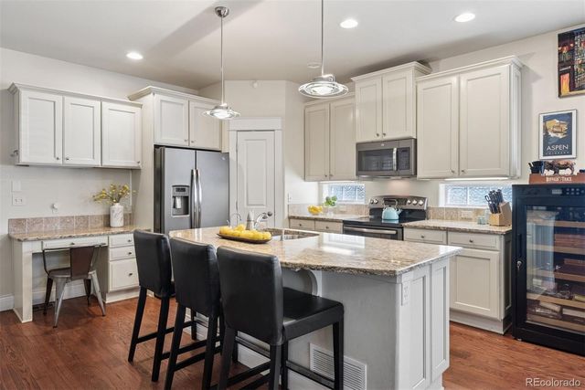 700 Albion Street, Denver, CO 80220
