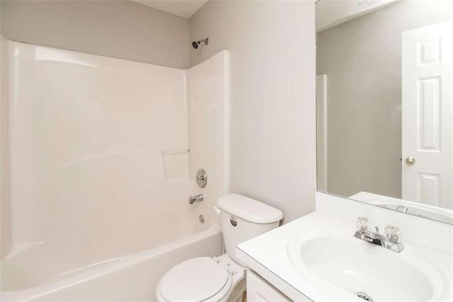 6055 Yellowood Court, Atlanta, GA 30349