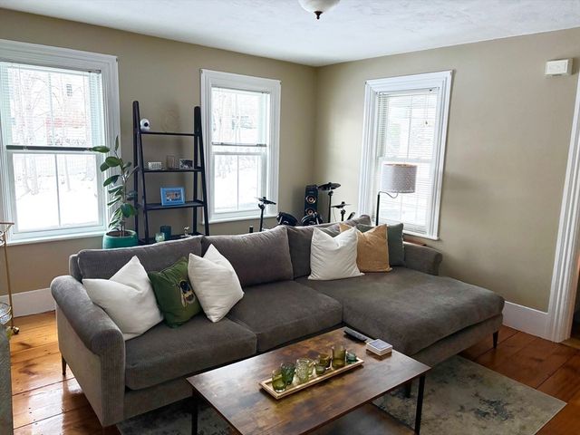 872 Main St. 1, Reading, MA 01867