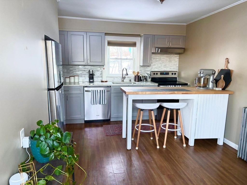 872 Main St. 1, Reading, MA 01867
