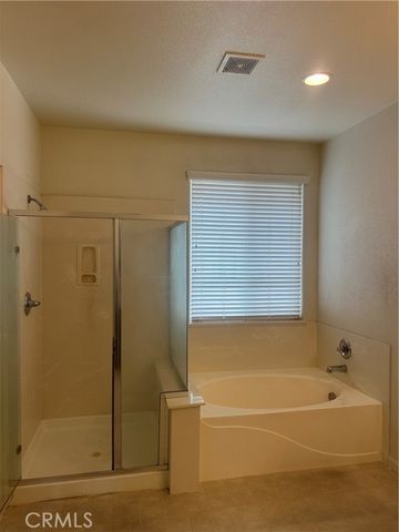 17385 Stone Celler Way, Lathrop, CA 95330