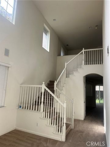 17385 Stone Celler Way, Lathrop, CA 95330