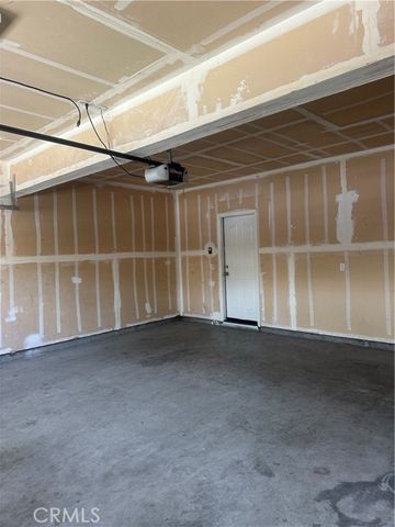 17385 Stone Celler Way, Lathrop, CA 95330