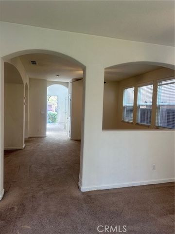 17385 Stone Celler Way, Lathrop, CA 95330