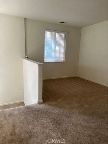 17385 Stone Celler Way, Lathrop, CA 95330