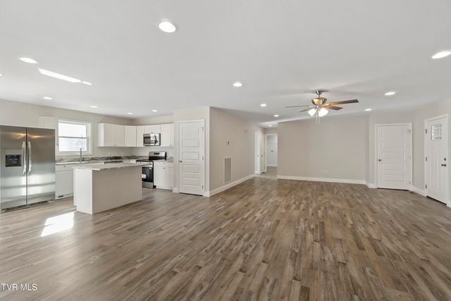 124 Keeneland Circle, Greeneville, TN 37743