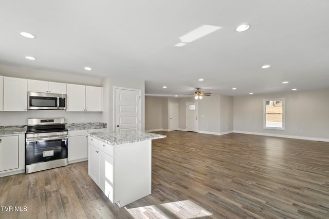 124 Keeneland Circle, Greeneville, TN 37743