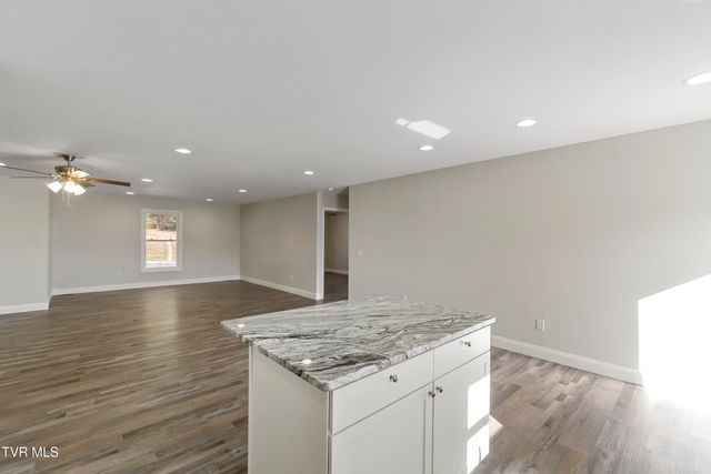 124 Keeneland Circle, Greeneville, TN 37743