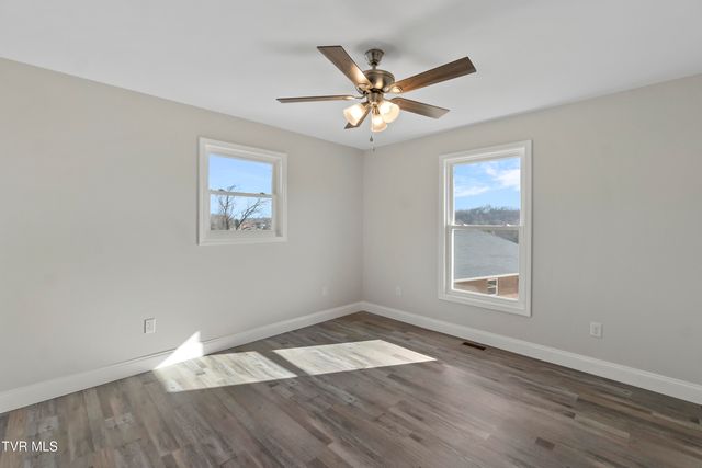 124 Keeneland Circle, Greeneville, TN 37743