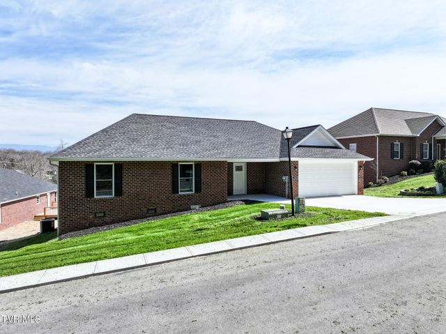 124 Keeneland Circle, Greeneville, TN 37743