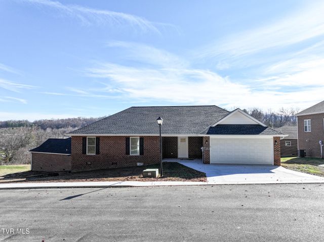 124 Keeneland Circle, Greeneville, TN 37743