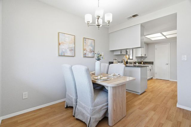 18935 Sara Park Circle, Saratoga, CA 95070