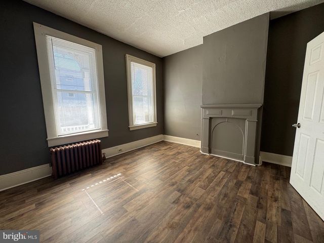 114 BAYARD ST, Trenton, NJ 08611