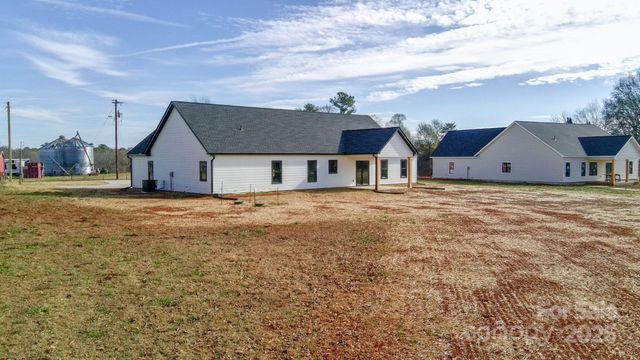 1568 Pleasant Grove Church Road, Crouse, NC 28033