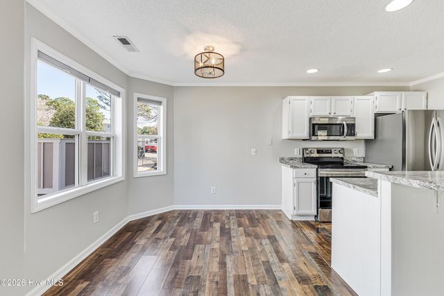 3030 Marsh Winds Circle Unit 802, Southport, NC 28461