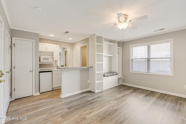 3030 Marsh Winds Circle Unit 802, Southport, NC 28461