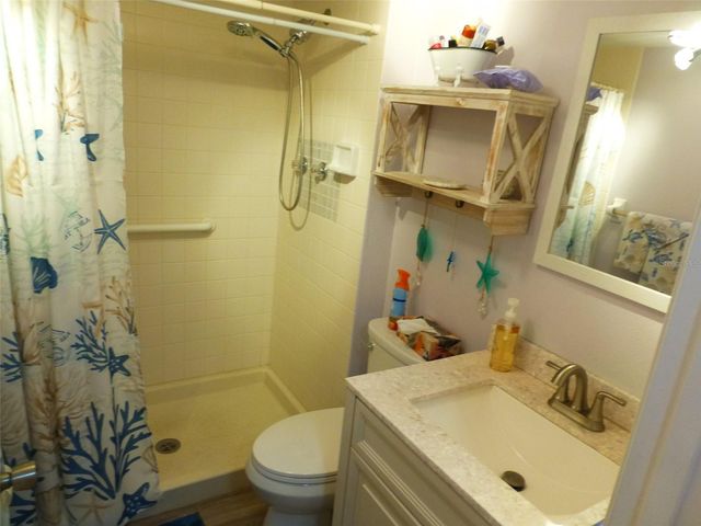 5557 SEA FOREST DRIVE 215, New Port Richey, FL 34652
