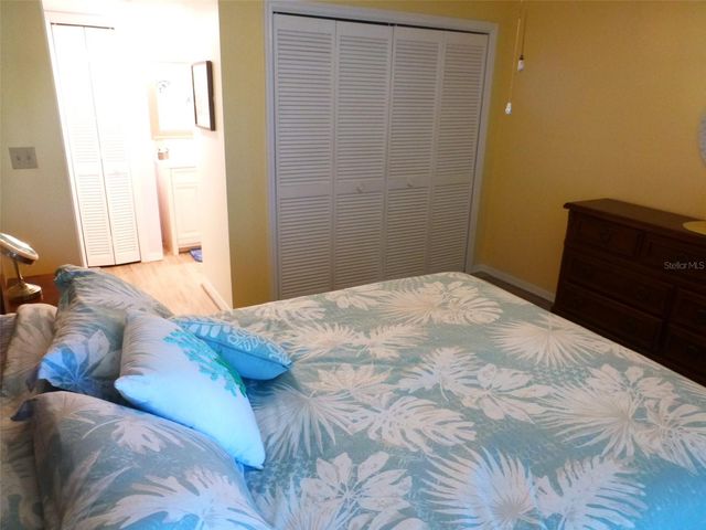 5557 SEA FOREST DRIVE 215, New Port Richey, FL 34652
