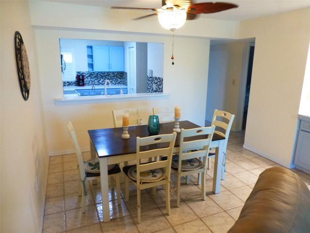 5557 SEA FOREST DRIVE 215, New Port Richey, FL 34652