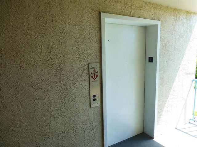 5557 SEA FOREST DRIVE 215, New Port Richey, FL 34652
