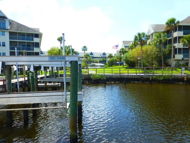 5557 SEA FOREST DRIVE 215, New Port Richey, FL 34652