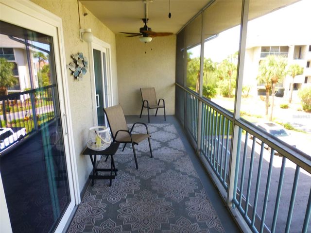 5557 SEA FOREST DRIVE 215, New Port Richey, FL 34652