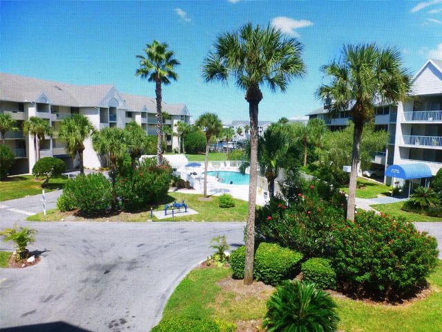 5557 SEA FOREST DRIVE 215, New Port Richey, FL 34652