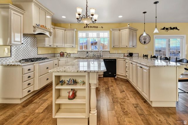 528 E 700 S, Monroe, UT 84754