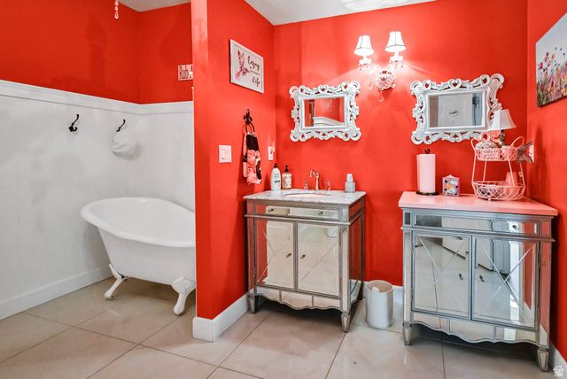 528 E 700 S, Monroe, UT 84754