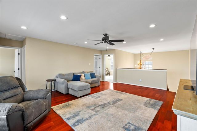 14902 Beal Dr, Corpus Christi, TX 78410