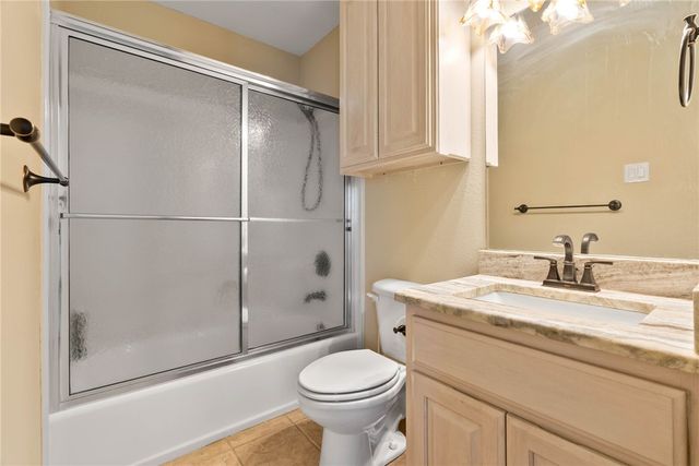 14902 Beal Dr, Corpus Christi, TX 78410