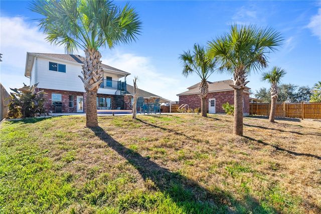 14902 Beal Dr, Corpus Christi, TX 78410