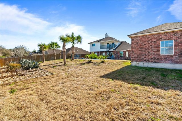 14902 Beal Dr, Corpus Christi, TX 78410