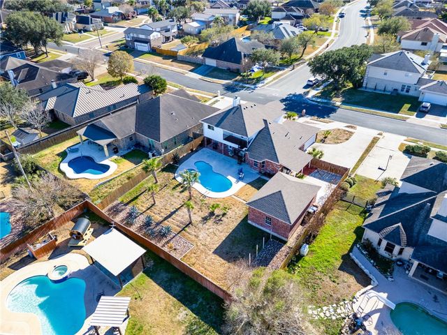 14902 Beal Dr, Corpus Christi, TX 78410